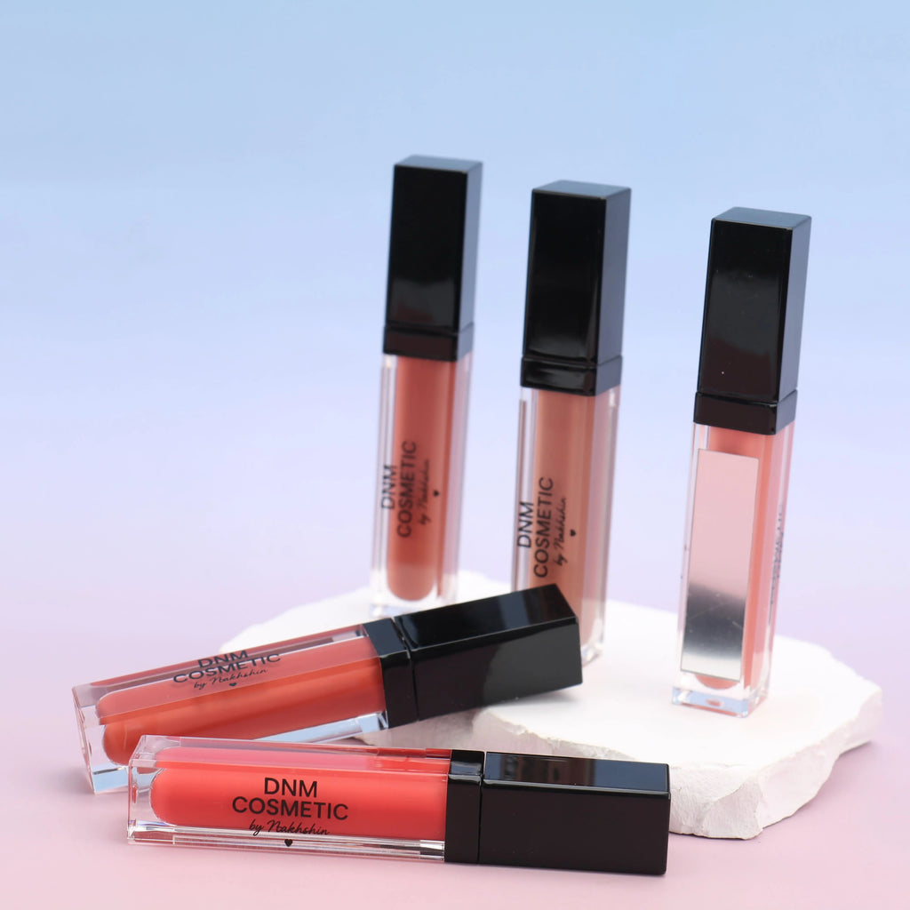 DNM Cosmetic Lip Gloss – med speil & LED-lys